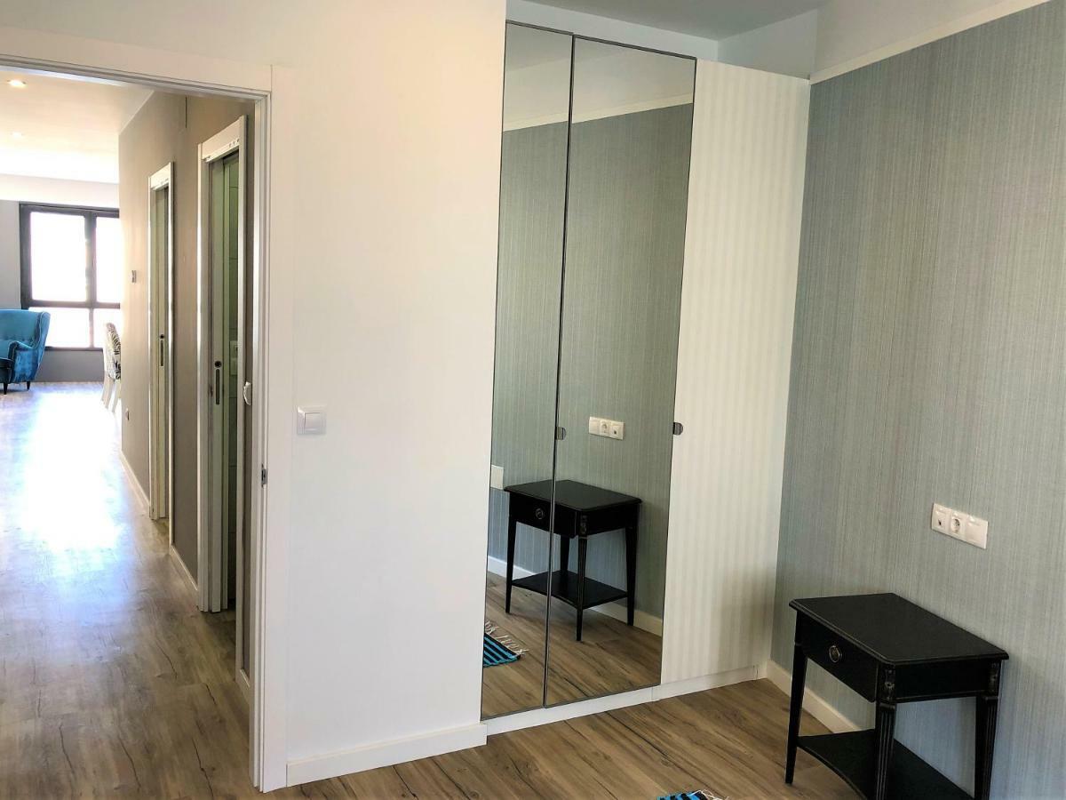 4 Apartamentos De Autor Lugo Eksteriør billede